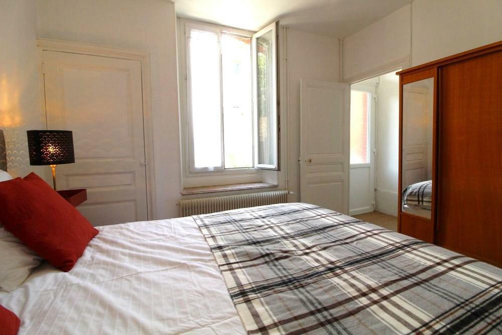 Appartements Le Cru Colbert Beaune  Esterno foto