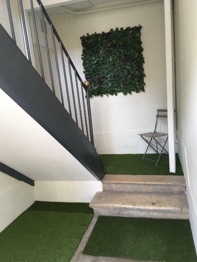 Appartements Le Cru Colbert Beaune  Esterno foto